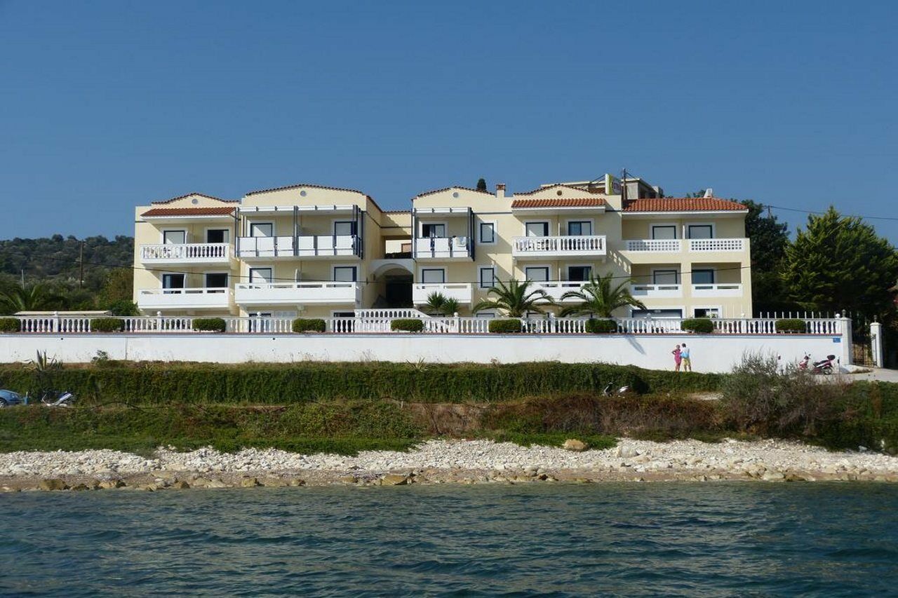 Ostria Seaside Studios And Apartments Katarráktis Exteriér fotografie